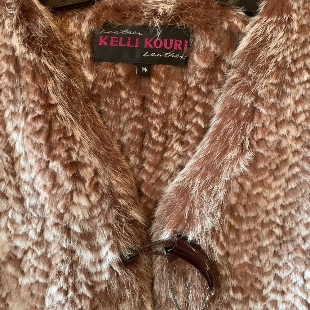 Knitted Rabbit Fur Vest - Picture 2 of 4